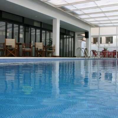 indoor-pool indoor-pool